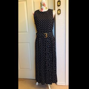 Sz L Black and white polkadot midi dress